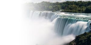 cascadas y cataratas en la naturaleza