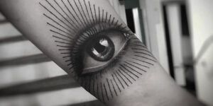ojo en tatuaje y su simbolismo