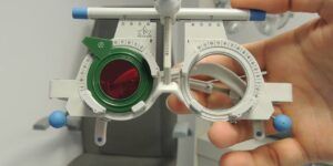 prismas y filtros en oftalmologia